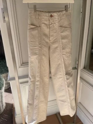 Pantalon panama – Closed (vue 2) — Les Boutiques First, Le Moulleau Arcachon
